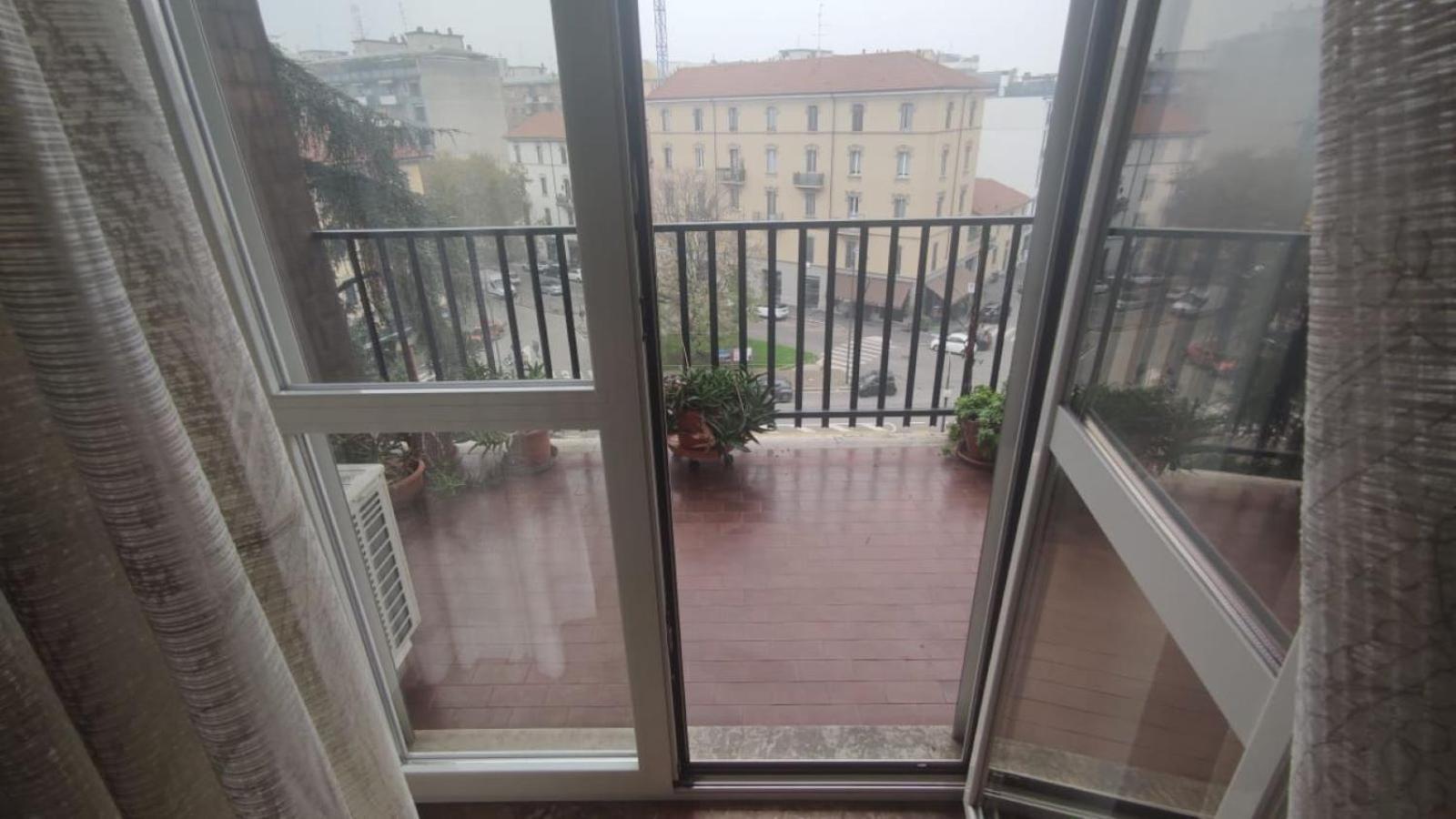 Casa Daniela Apartment Milan Bagian luar foto